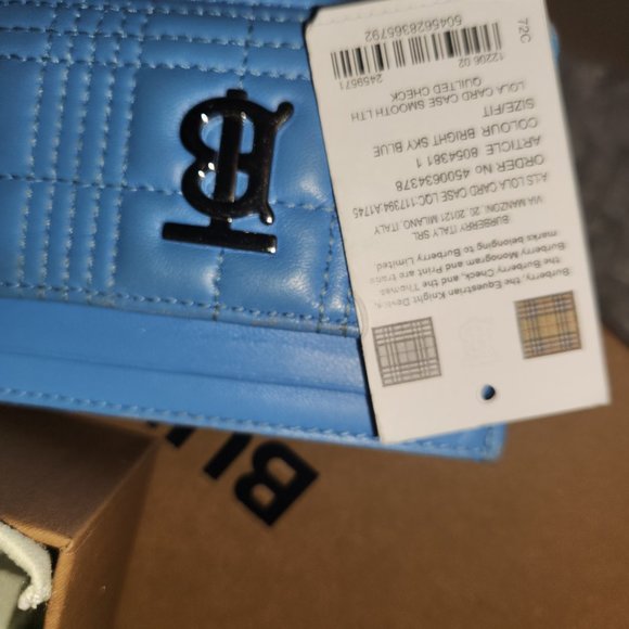 BURBERRY Lola Card Case Bright Sky Blue Quilted Leather Wallet - Picture 2 of 10